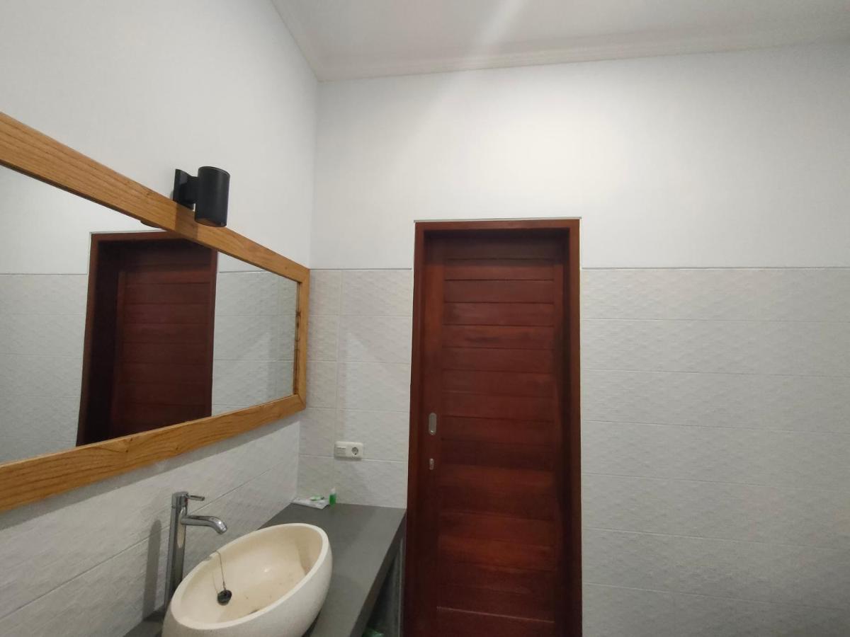 Coco Blu Villa Singaraja Buitenkant foto